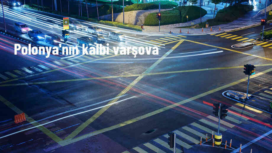 Varşova: İkinci Dünya Savaşı\'ndan Ayakta Kalan Bir Başkent
