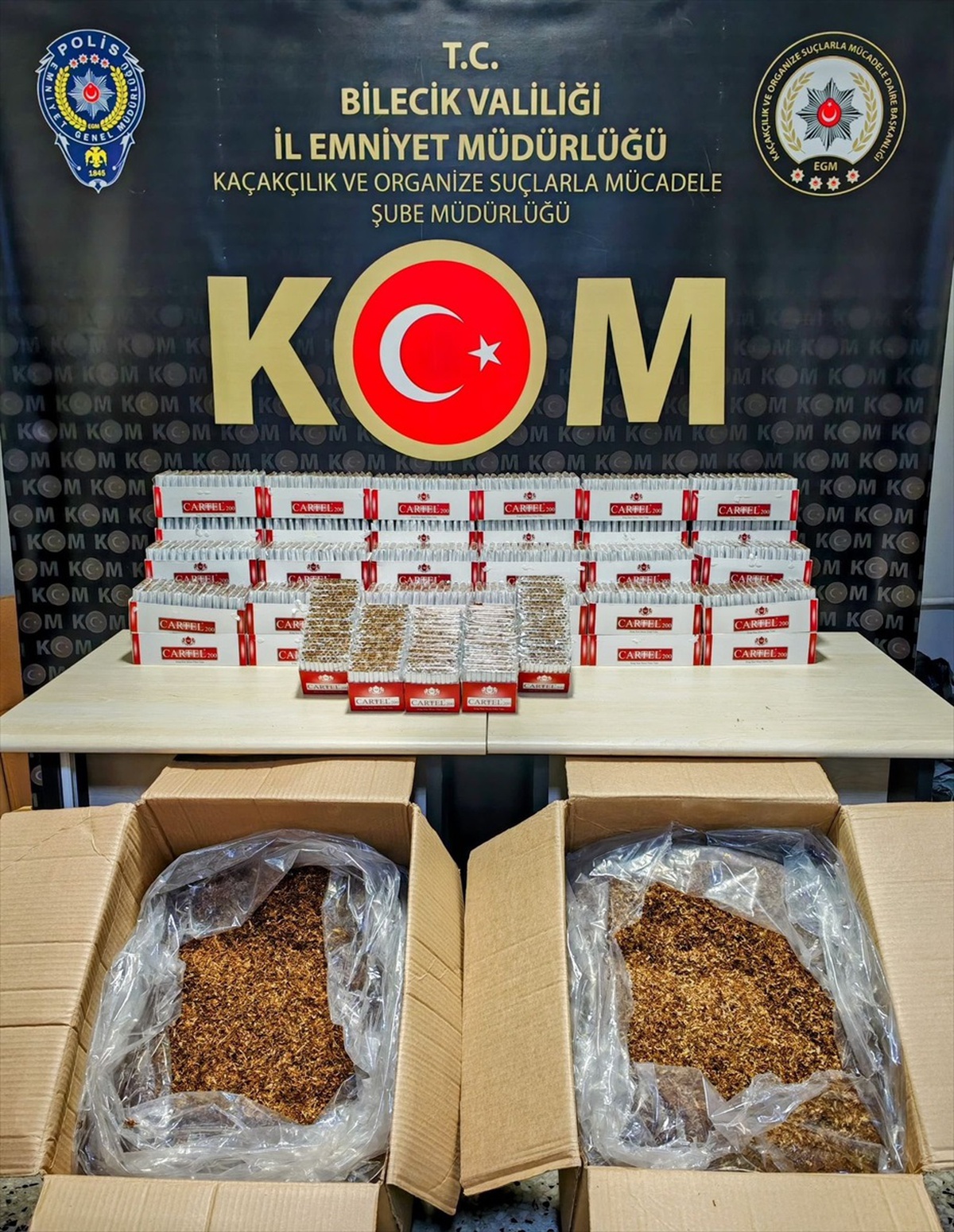Bozüyük\'te Kaçak Tütün Operasyonu: 15 Bin 400 Dolu Makaron ve 15 Kilogram Bandrolsüz Tütün Ele Geçirildi
