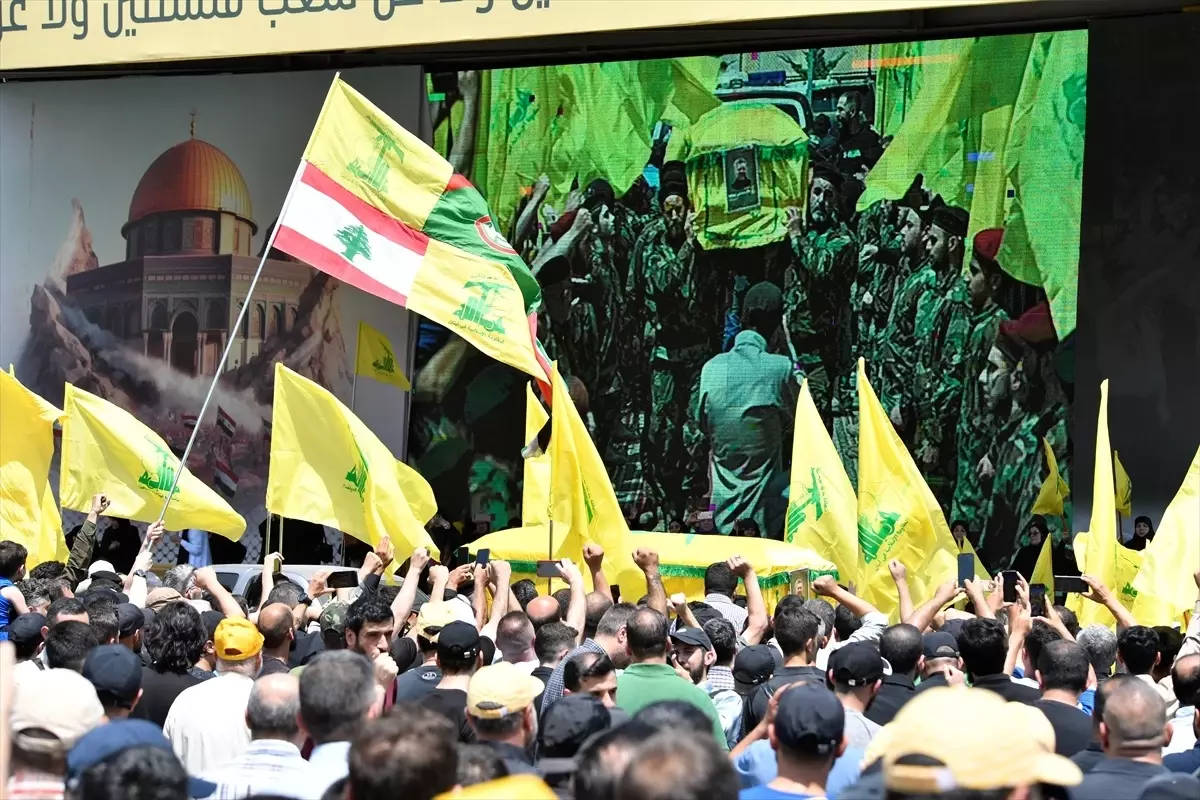 Isparta\'da Deprem Paniği Sürüyor