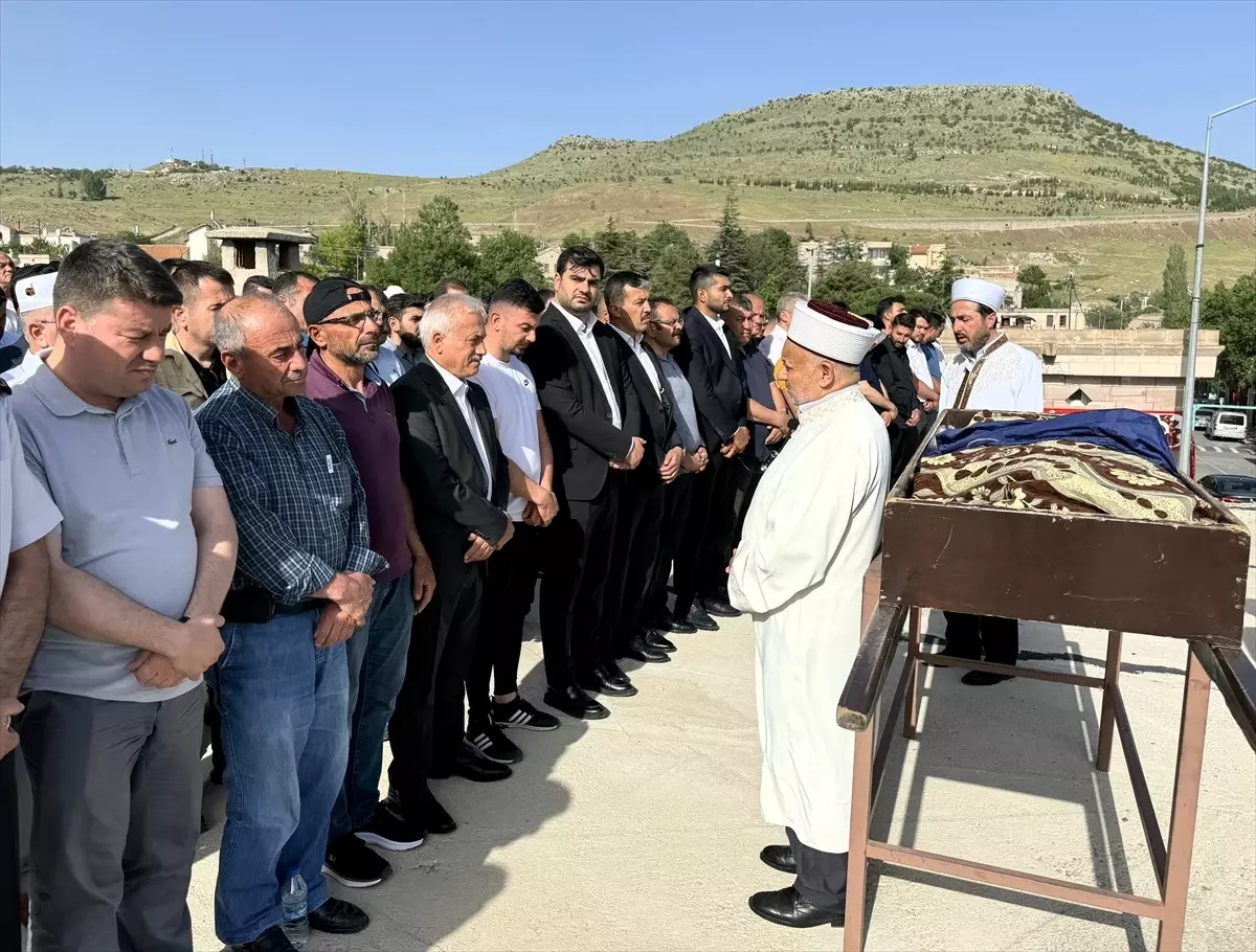 İkiz Kuleler\'in Asansörcüsü Geliyor