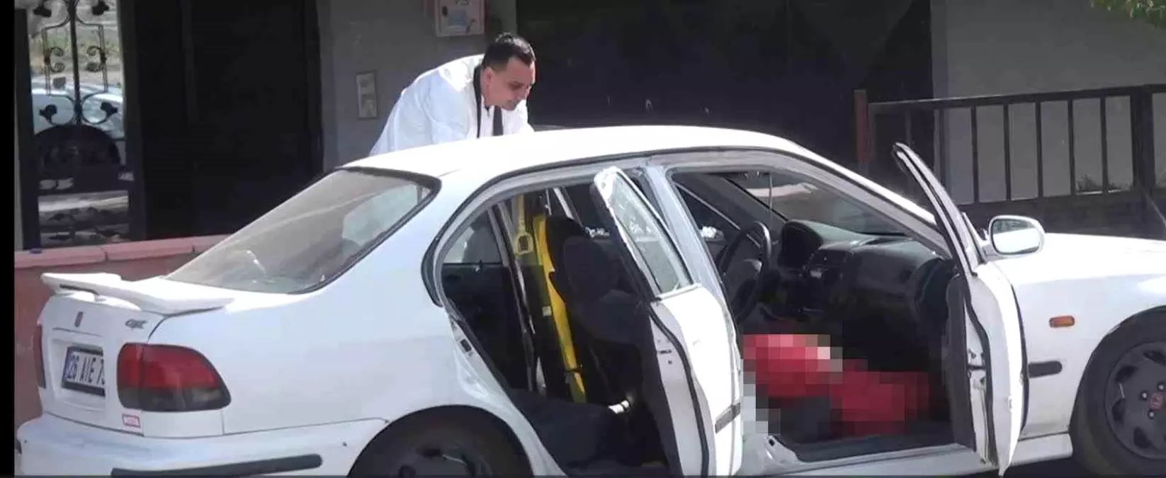 Çöken Beton Arasında Sıkışan İnşaat İşçisi Öldü