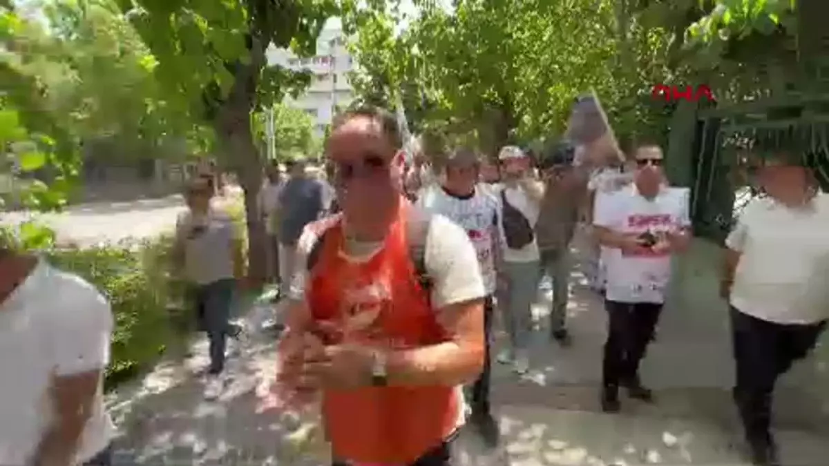 Yedisu\'da İlk Kez Sahnelenen Tiyatro Oyununa Büyük İlgi