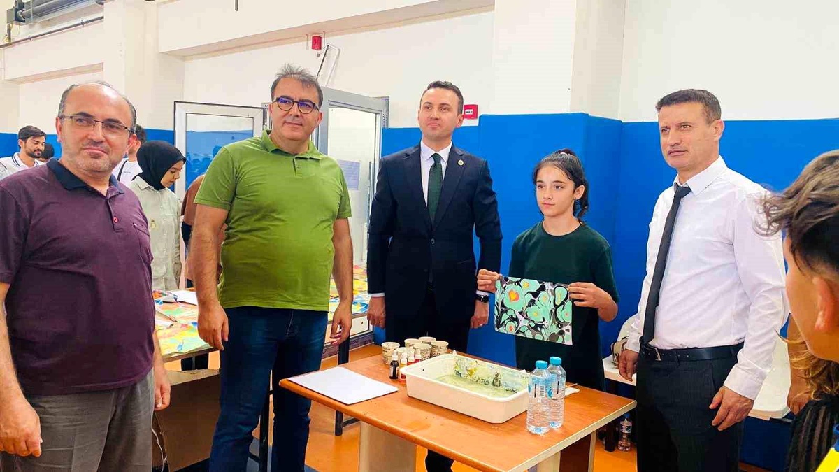 Gamzeli Aşıklar Boşanıyor