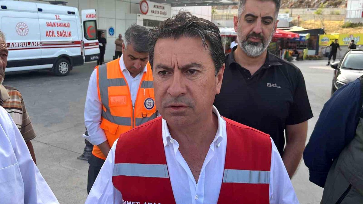 Yılın Doktoruna Plaket