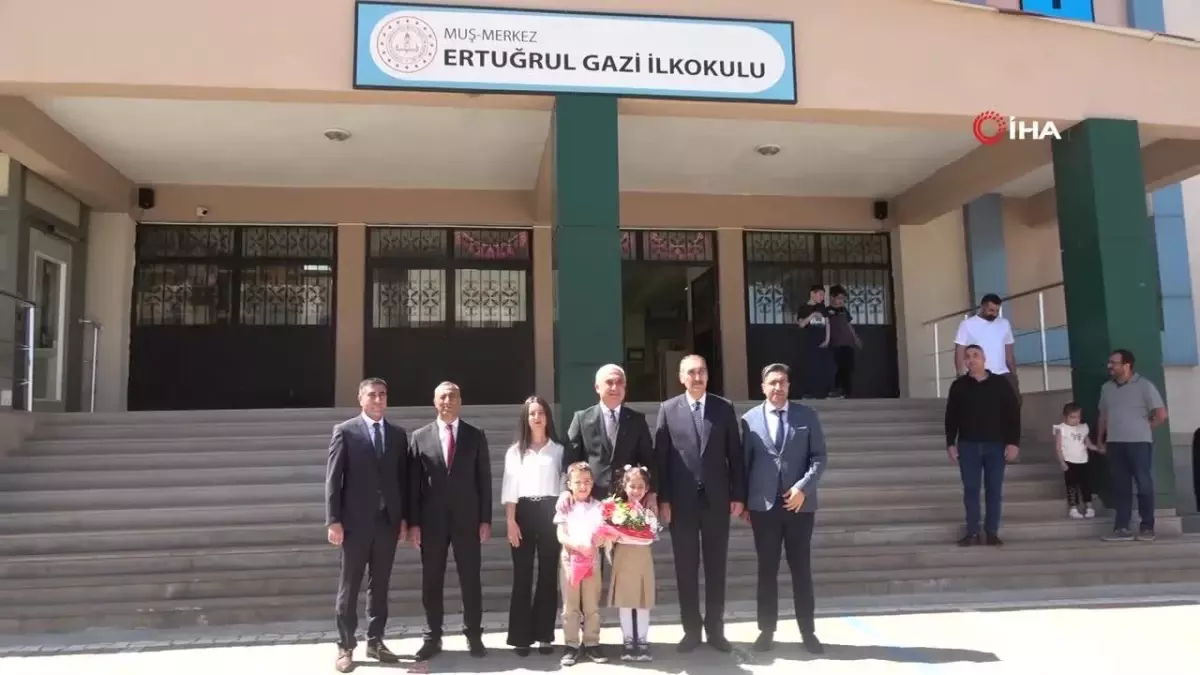 Ünlülere \'Çocukların Ödülleri\' Verildi