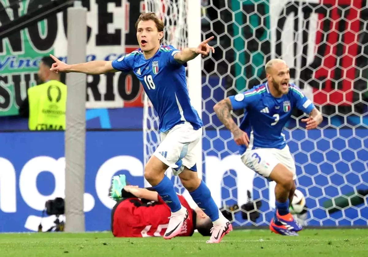 \'Rejim Tehlikede Olsa Sermaye Gelir mi\'