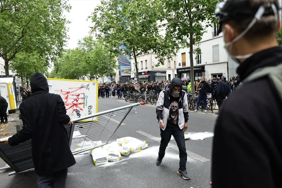 İran Plakalı Tır\'da 76 Kilogram Afyon Sakızı Ele Geçirildi