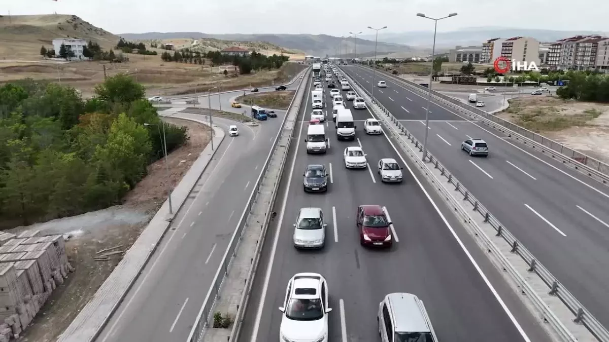 Ünlü Klarnet Ustası Hüsnü Şenlendirici\'nin Evinde Esrarengiz Kavga