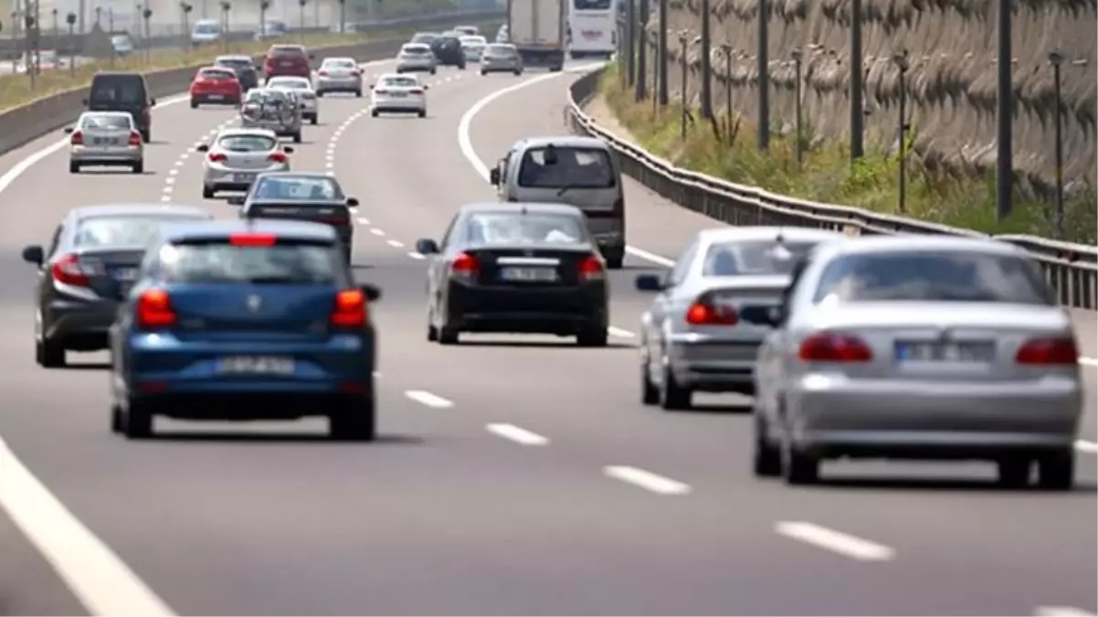 Bayram tatilinin ilk gününde çok sayıda trafik kazası: 5 ölü, 1421 yaralı