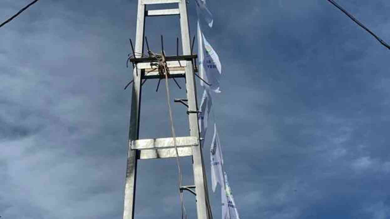 Kurban pazarında zabıtayla tartışıp kendini astı! Çevredekiler son anda kurtardı
