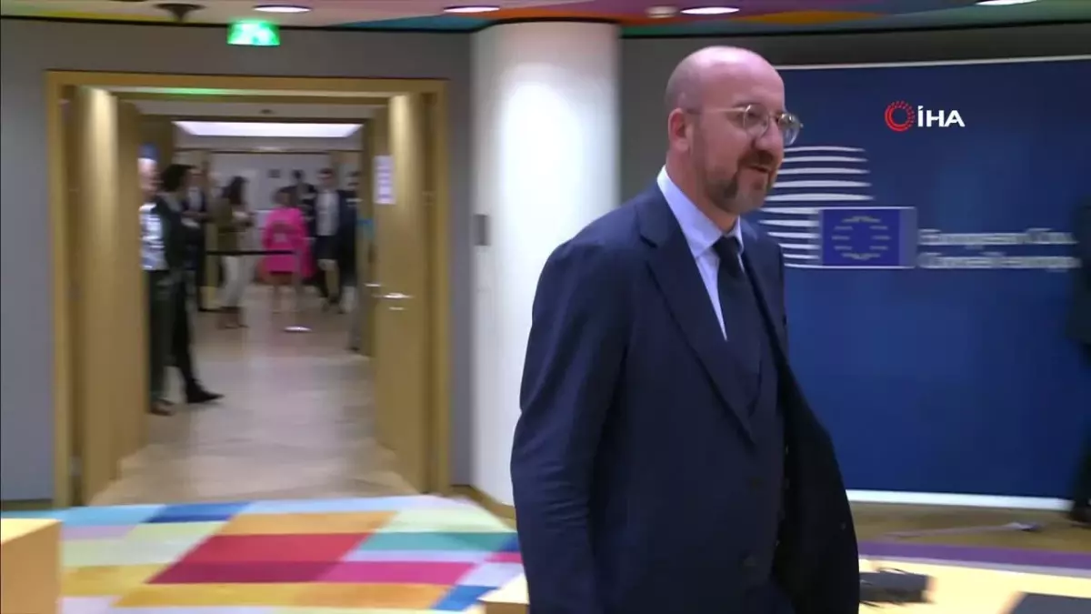 Engelliler Balık Tutarak Stres Attı