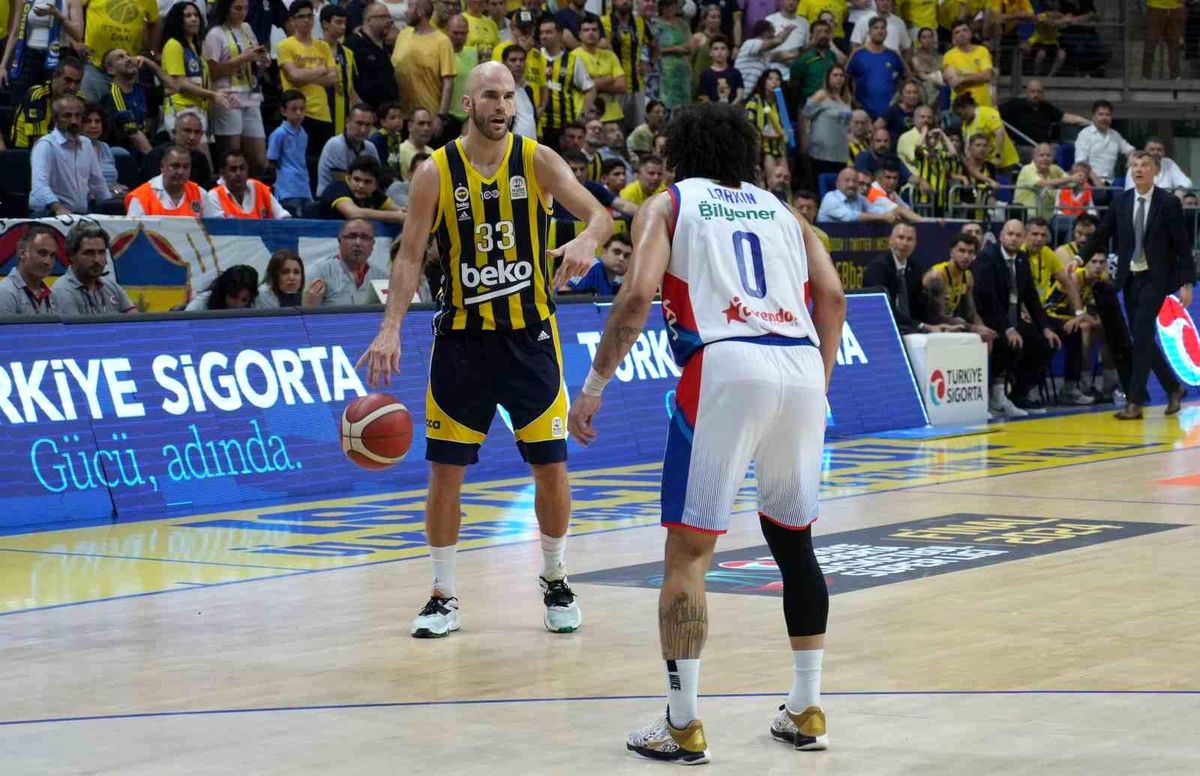 Esder Üyeleri İlçeleri Ağaçlandırdı