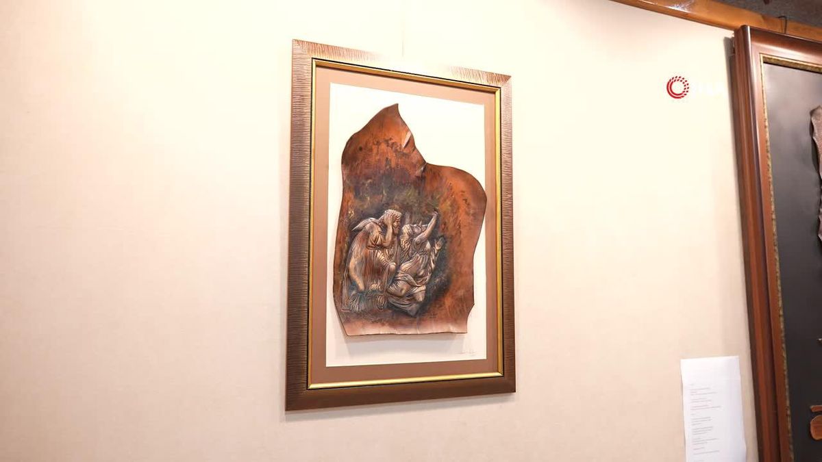 Tarih Öncesi Çağa Ait Mamut İskeleti 352 Bin Dolara Satıldı