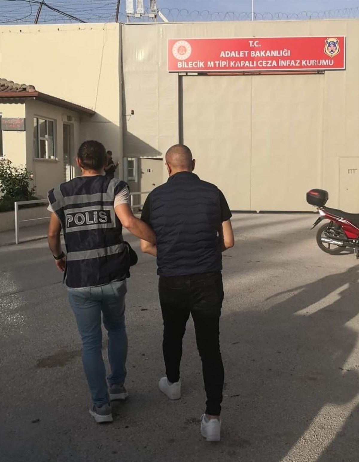 2 Astsubay Denizde Kayboldu
