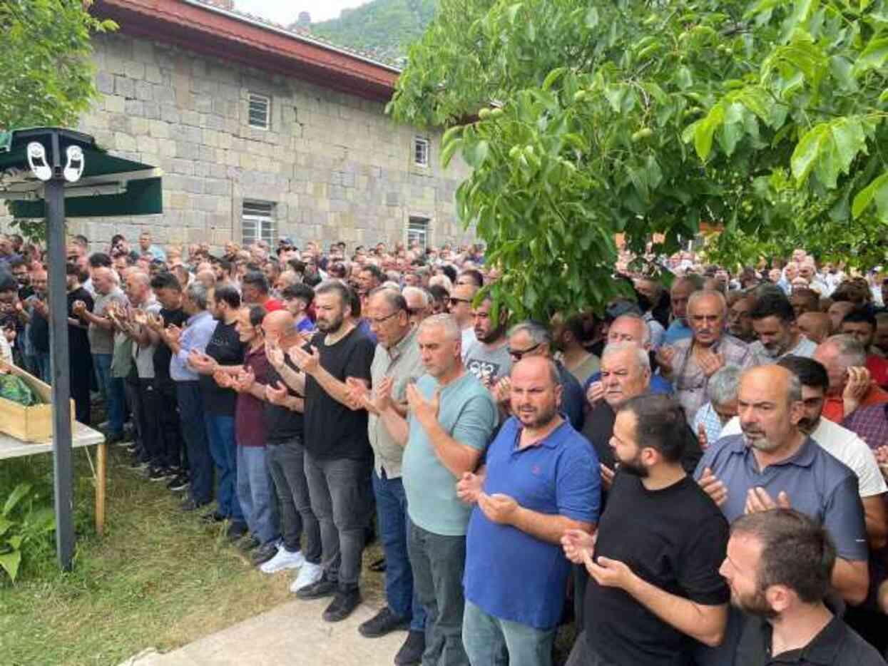 Daha 2 aylık evlilermiş! Eşini öldürmekle suçlanan jandarma komutanın ilk sözleri 'İntihar etti' olmuş