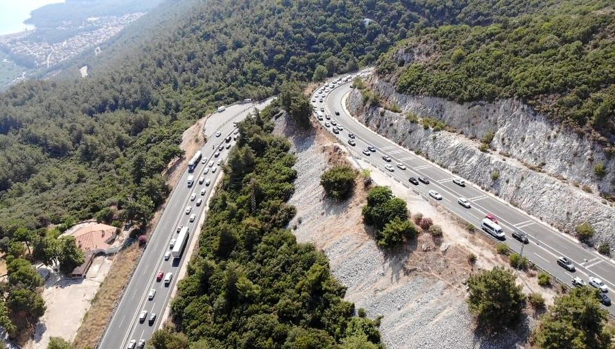 MHP'li Yaman'dan 'Bilboard' Tepkisi