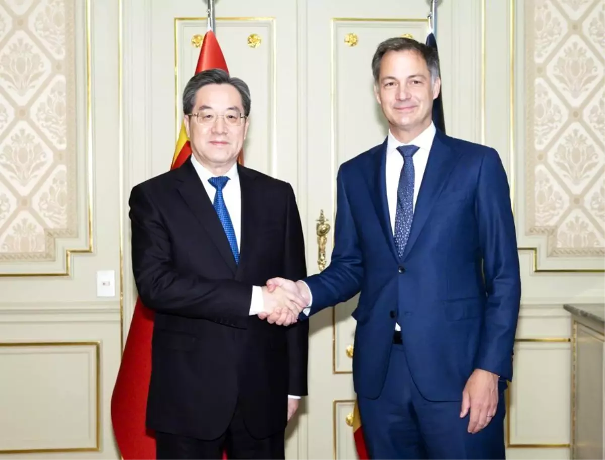 Mumcu-bahçeli Görüşmesi Sona Erdi : Ortak Temenni Uzlaşı