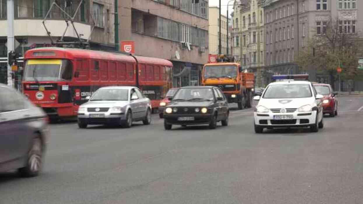 Balkanlar'da elektrik kesintisi! Birçok ülkede hayat durma noktasına geldi