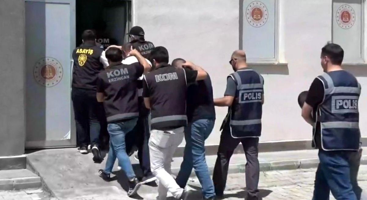 Erzincan Merkezli Nitelikli Dolandırıcılık Operasyonunda 8 Şahıs Yakalandı
