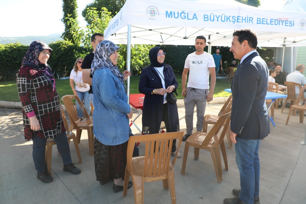 Muğla Büyükşehir Belediyesi, Vatandaşların Sorunsuz Bir Bayram Tatili Geçirmesi İçin Mesai Yaptı