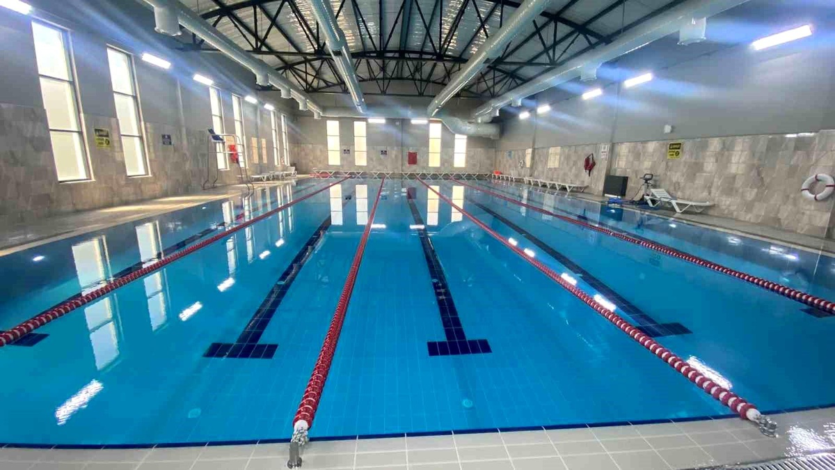 Kayseri Büyükşehir Belediyesi Yüzme Havuzlarını Bakım ve Onarım Yaptı