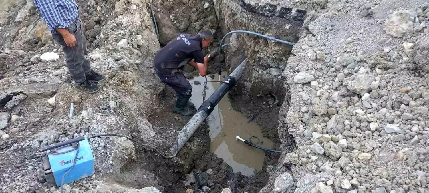 Hakkari Belediyesi Bayram Tatilinde 112 Arızaya Müdahale Etti