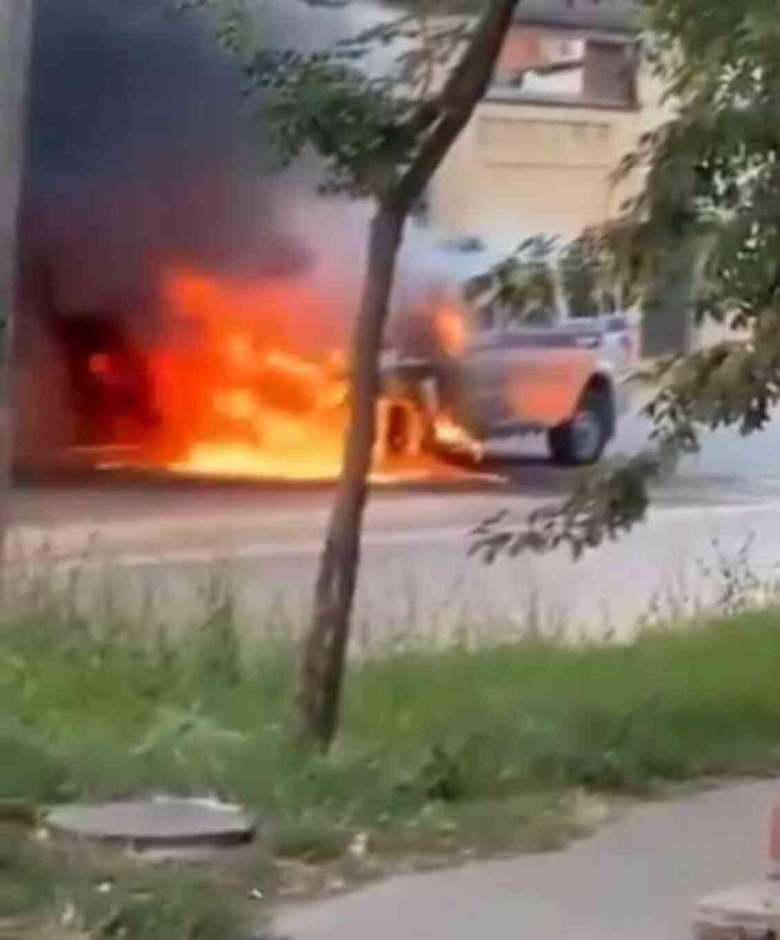 Rusya'da sinagog ve kiliselere düzenlenen saldırılarda 6 polis ve 1 papaz yaşamını yitirdi