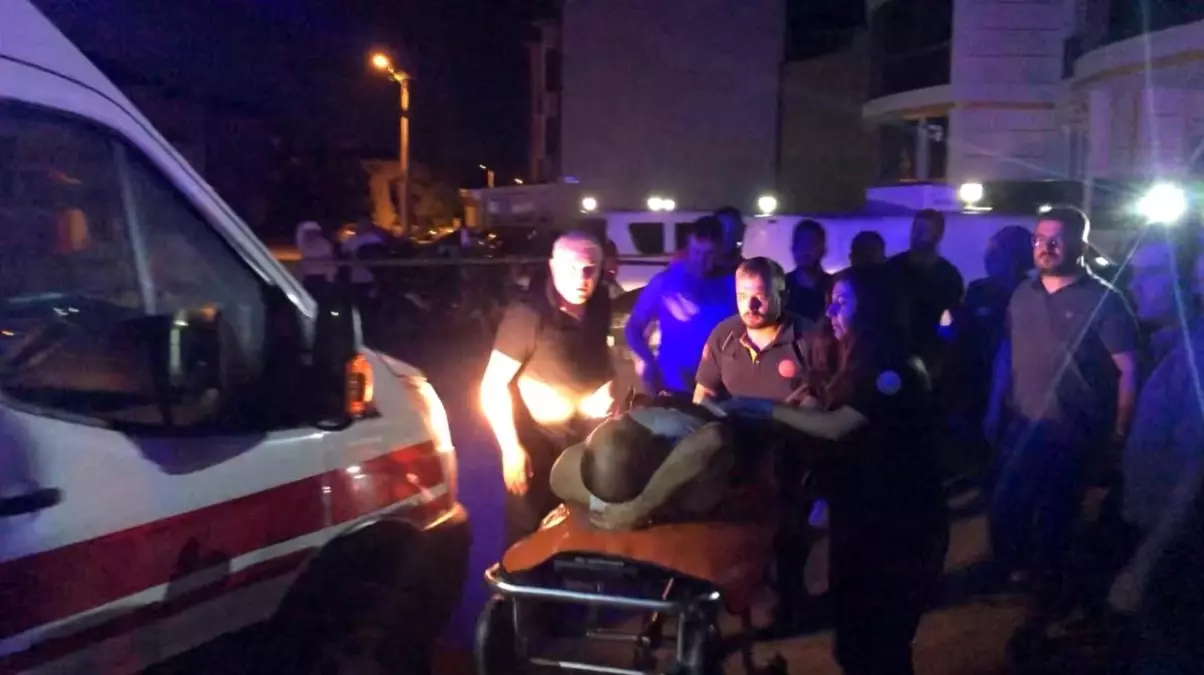 Tekirdağ Çorlu\'da Tarla Meselesi Yüzünden Çıkan Kavgada 4 Kişi Yaralandı