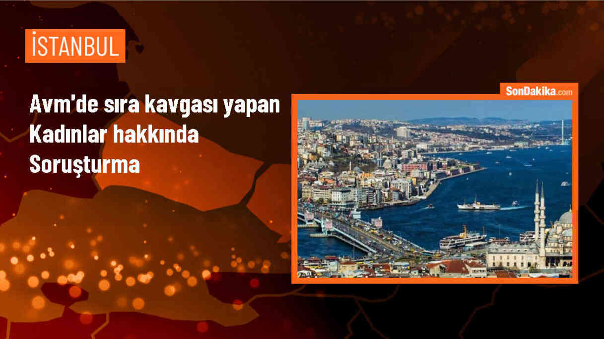 İstanbul Beyoğlu\'nda alışveriş merkezinde kahve sırasında kavga