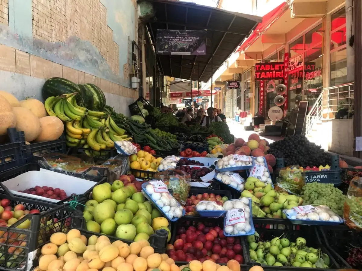 Bayburt\'ta Vatandaş Elma Parasıyla Not Bıraktı