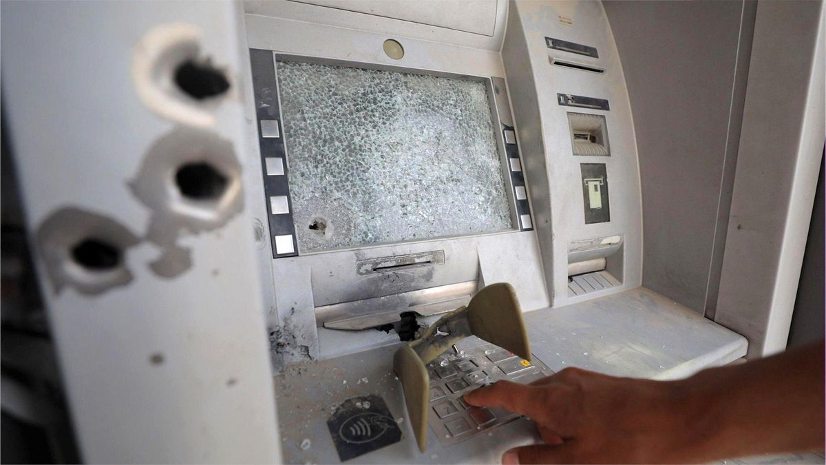 Gazze\'de nakit krizi: \'Bankada param var ama ekmek alamıyorum\'