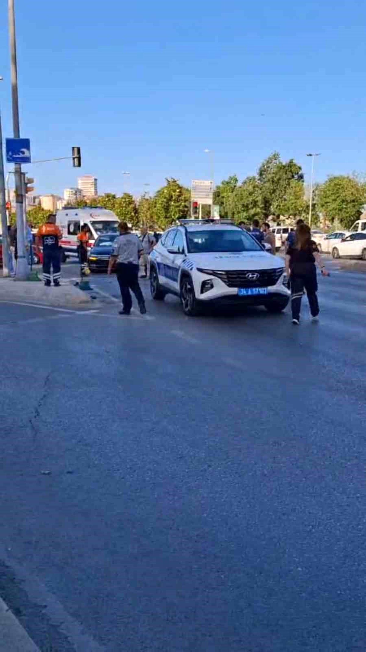Kartal\'da Kavşakta Meydana Gelen Kazada Bir Yolcu Yaralandı