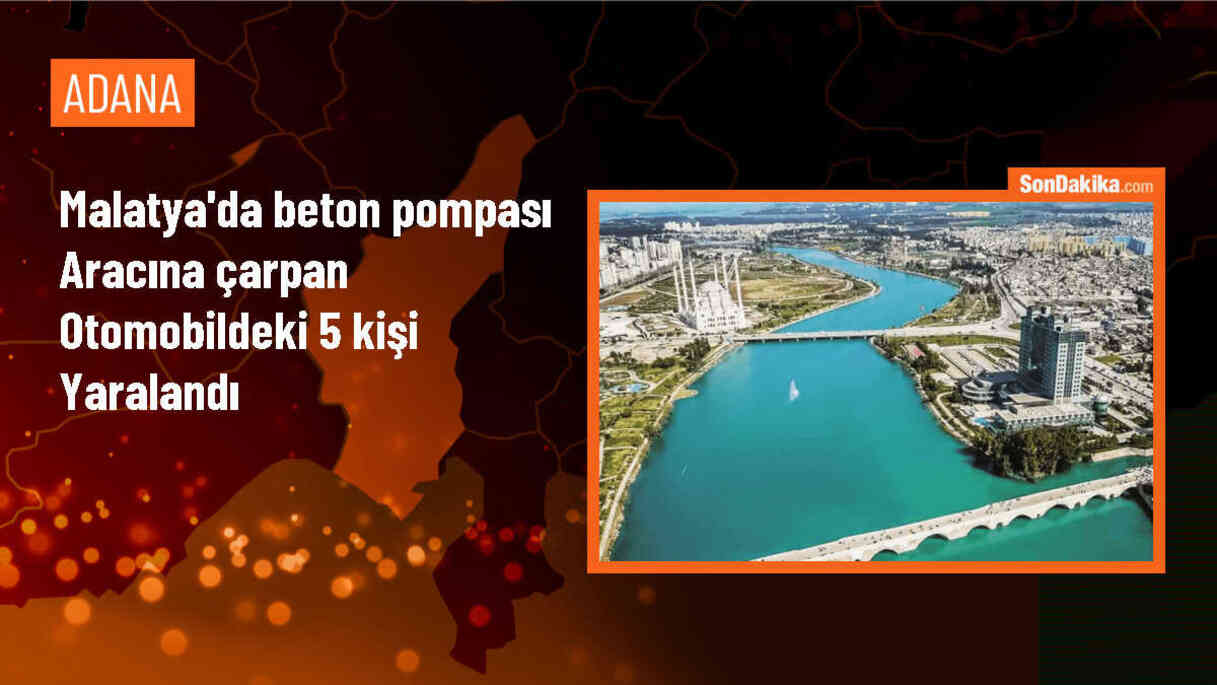 Malatya\'da beton pompası aracına çarpan otomobildeki 5 kişi yaralandı