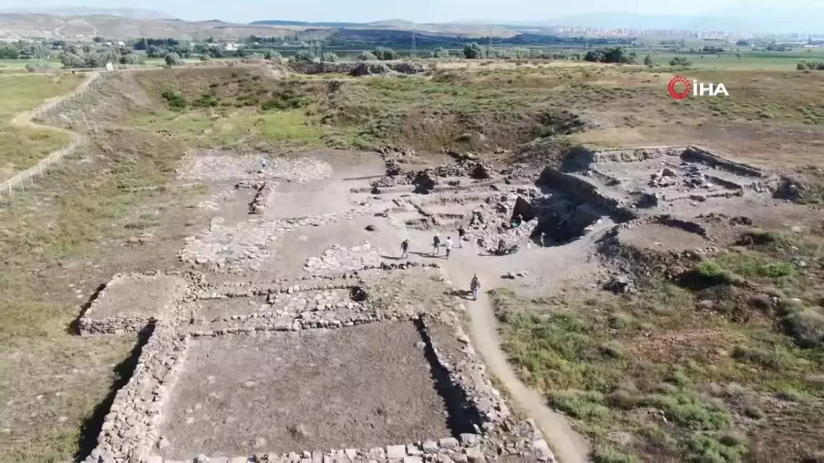 Kültepe Kaniş-Karum Kazı Başkanı: Rüşvet Anadolu\'ya uğramadı