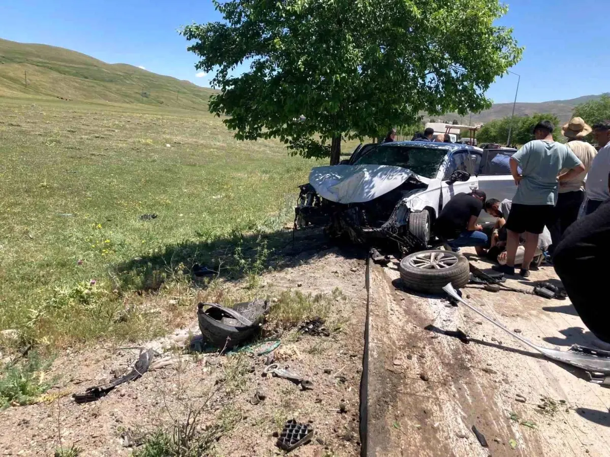 Erzurum\'da trafik kazasında 8 kişi yaralandı