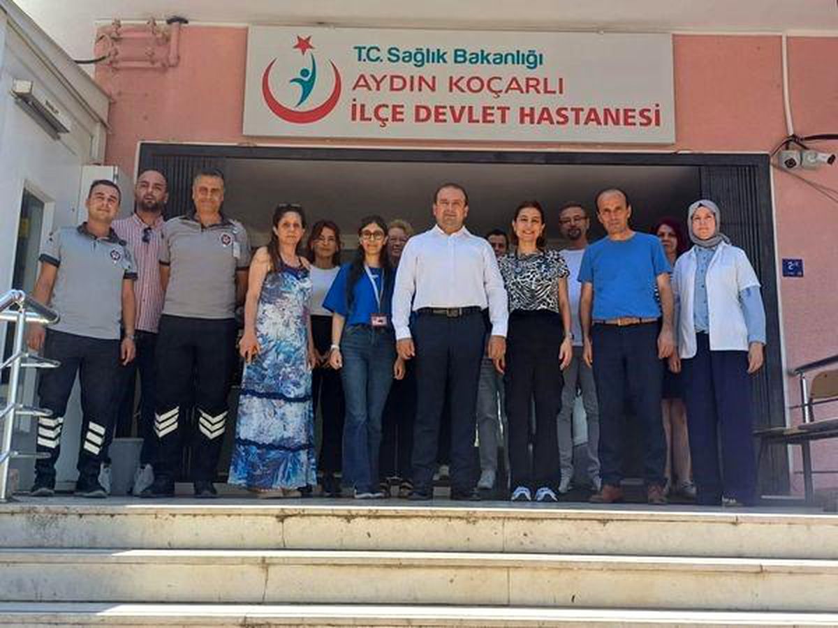 Aydın İl Sağlık Müdürü Koçarlı İlçe Devlet Hastanesi\'ni ziyaret etti