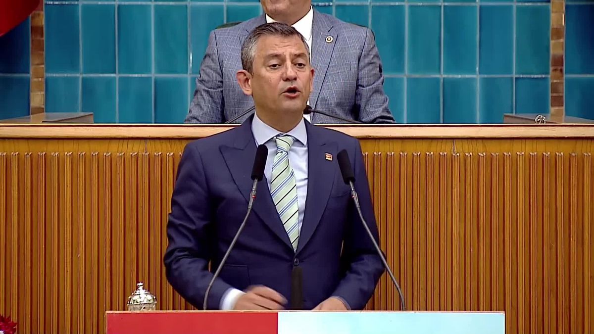 CHP Genel Başkanı Özgür Özel: İktidarın 650 bin konut sözü tutulmadı
