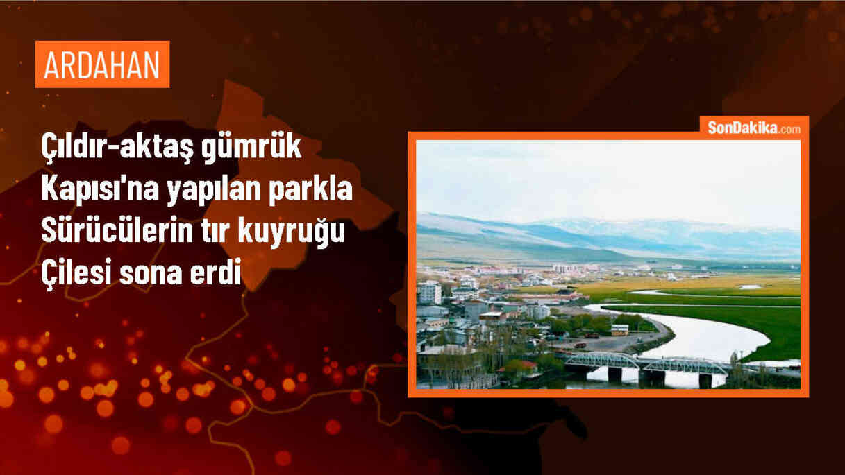 Çıldır-Aktaş Gümrük Kapısı\'nda Tır Kuyruğu Çilesi Son Buldu