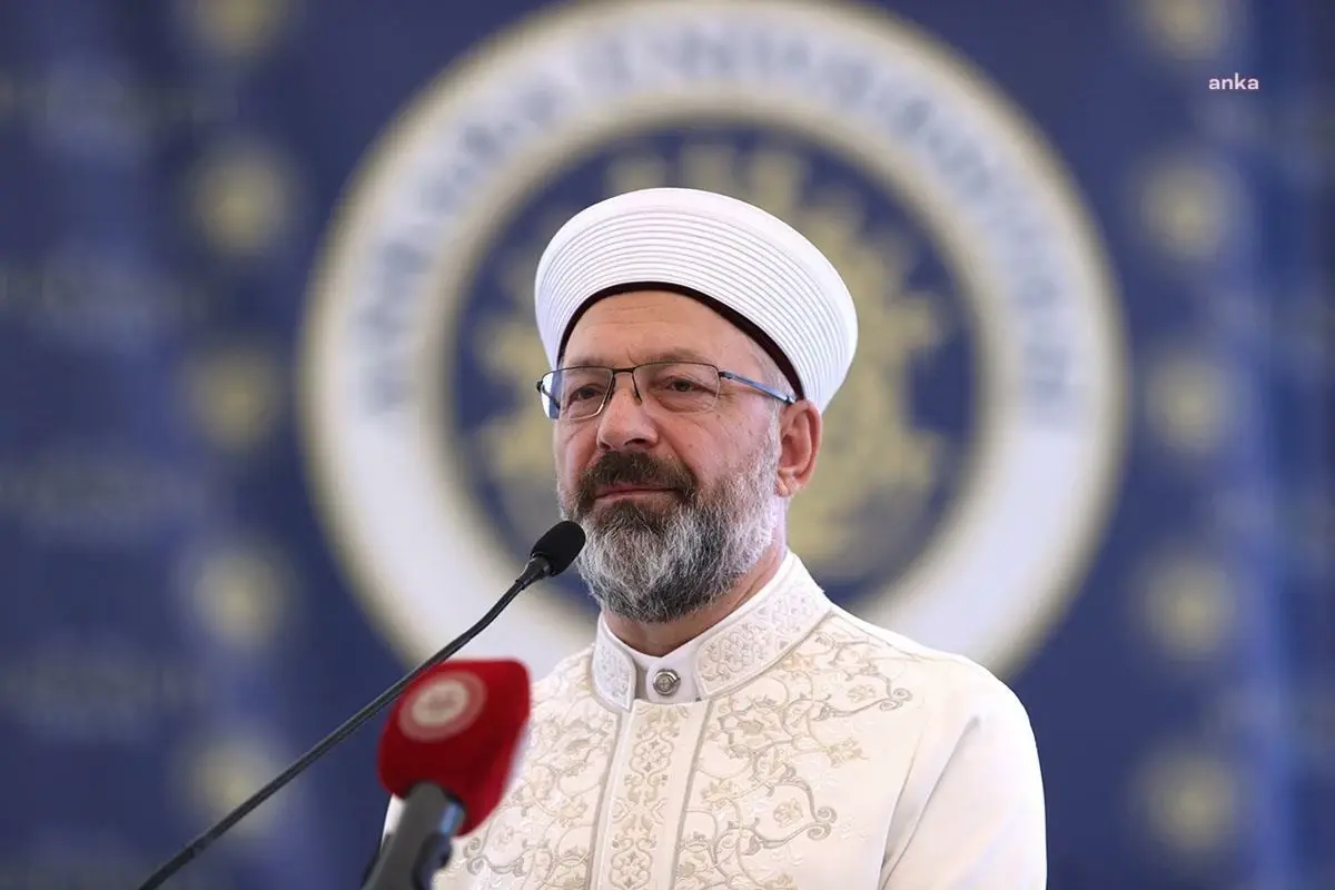 Diyanet İşleri Başkanı Ali Erbaş, İlahiyat Mezunlarına Görevlerini Hatırlattı