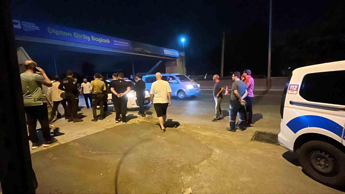 Başiskele\'de Çocuk Üstgeçitten Düşerek Hayatını Kaybetti