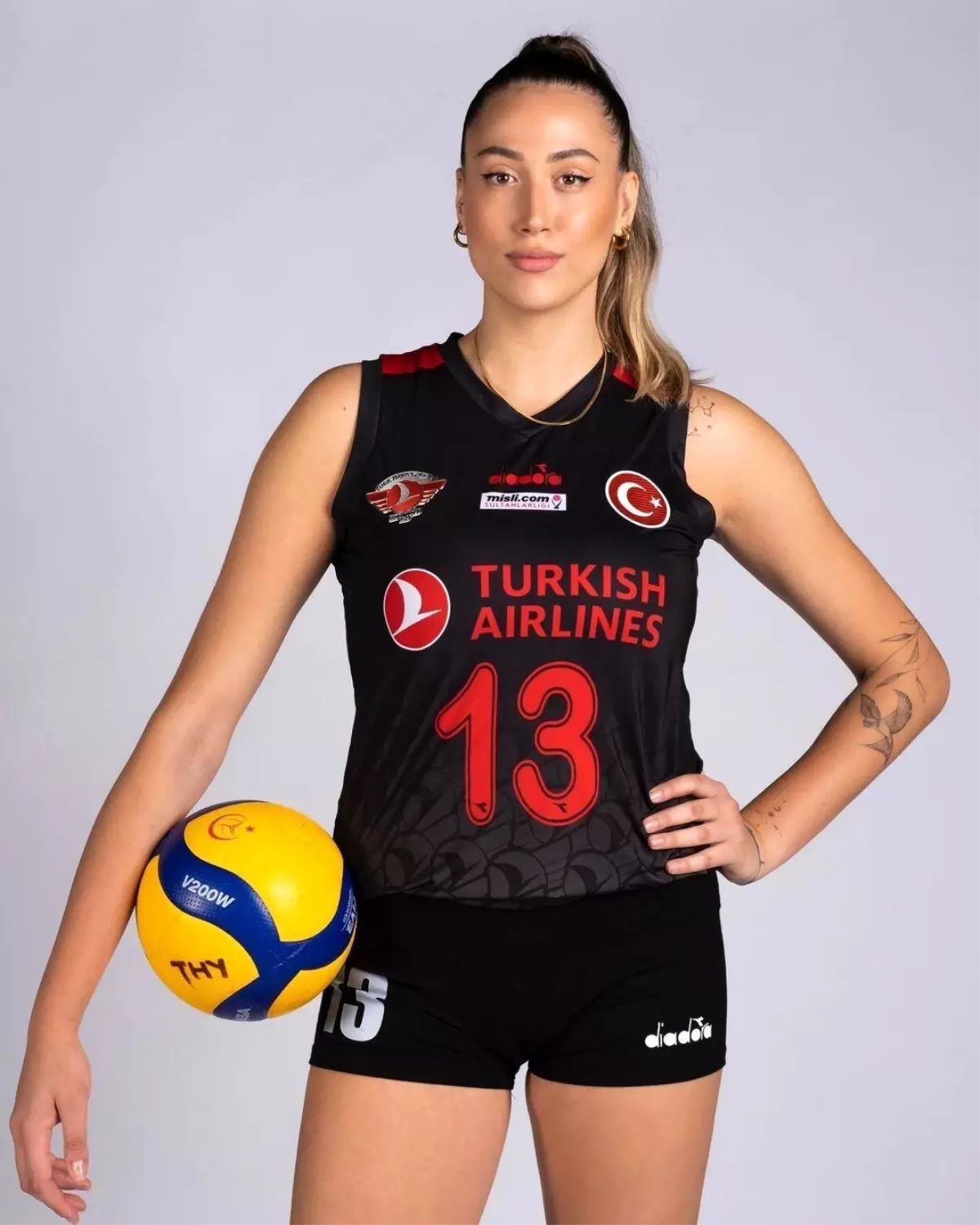 Aydın Büyükşehir Belediyespor, Cansu Aydınoğulları ve Zeynep Sude Demirel ile anlaştı