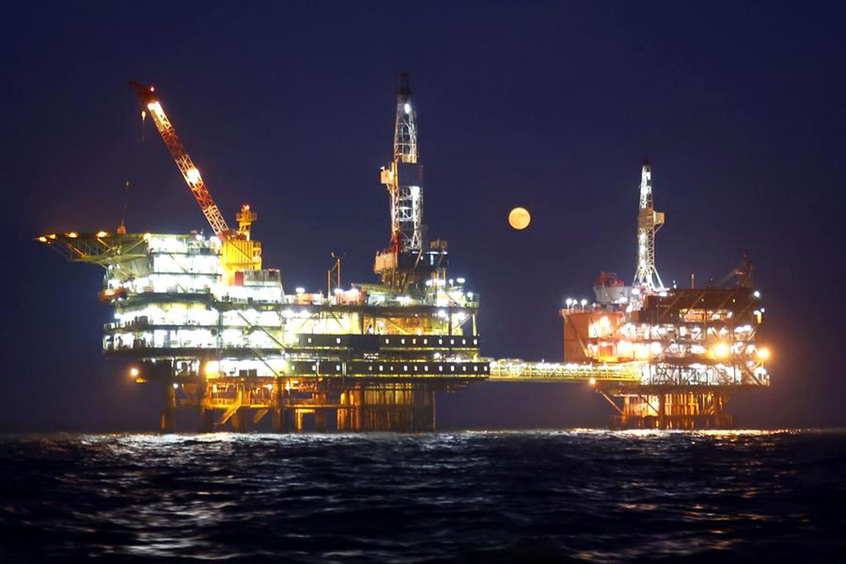 Çin\'in en büyük açık deniz ham petrol üretim üssünde yeni bir kuyu tamamlandı