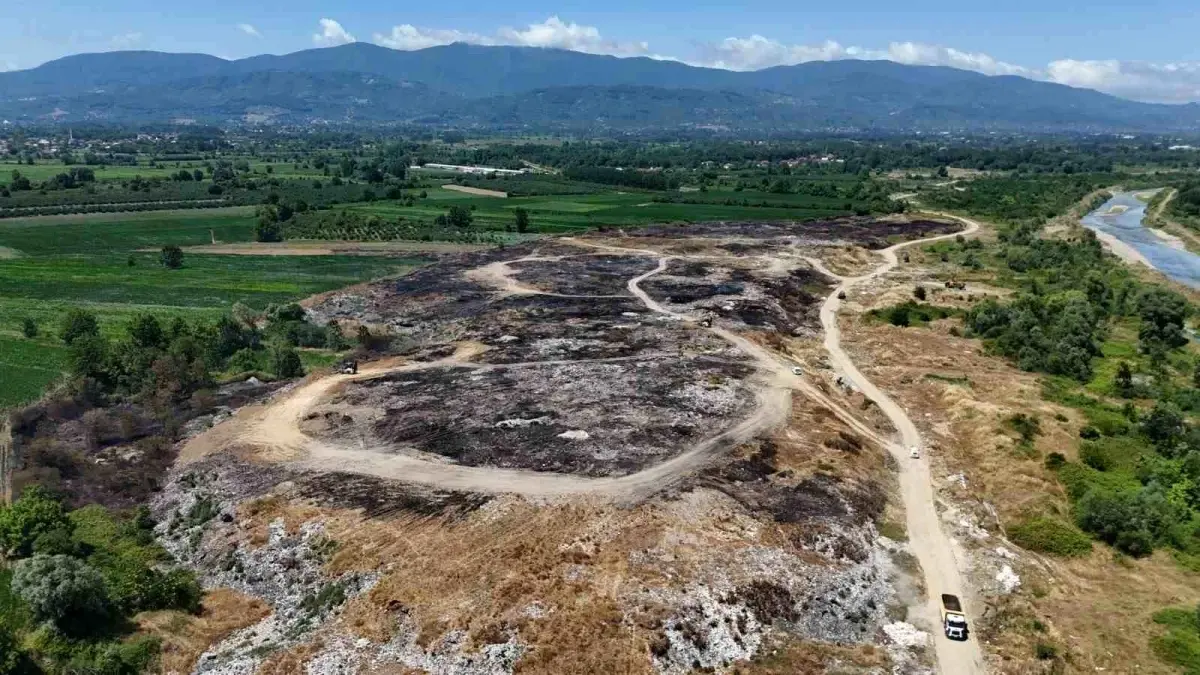 Düzce\'de 24 Saat İçinde 8 Anız Yangını Meydana Geldi