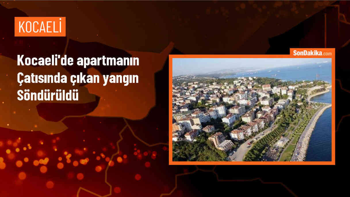 Kocaeli\'de bir apartmanın çatısında çıkan yangın söndürüldü