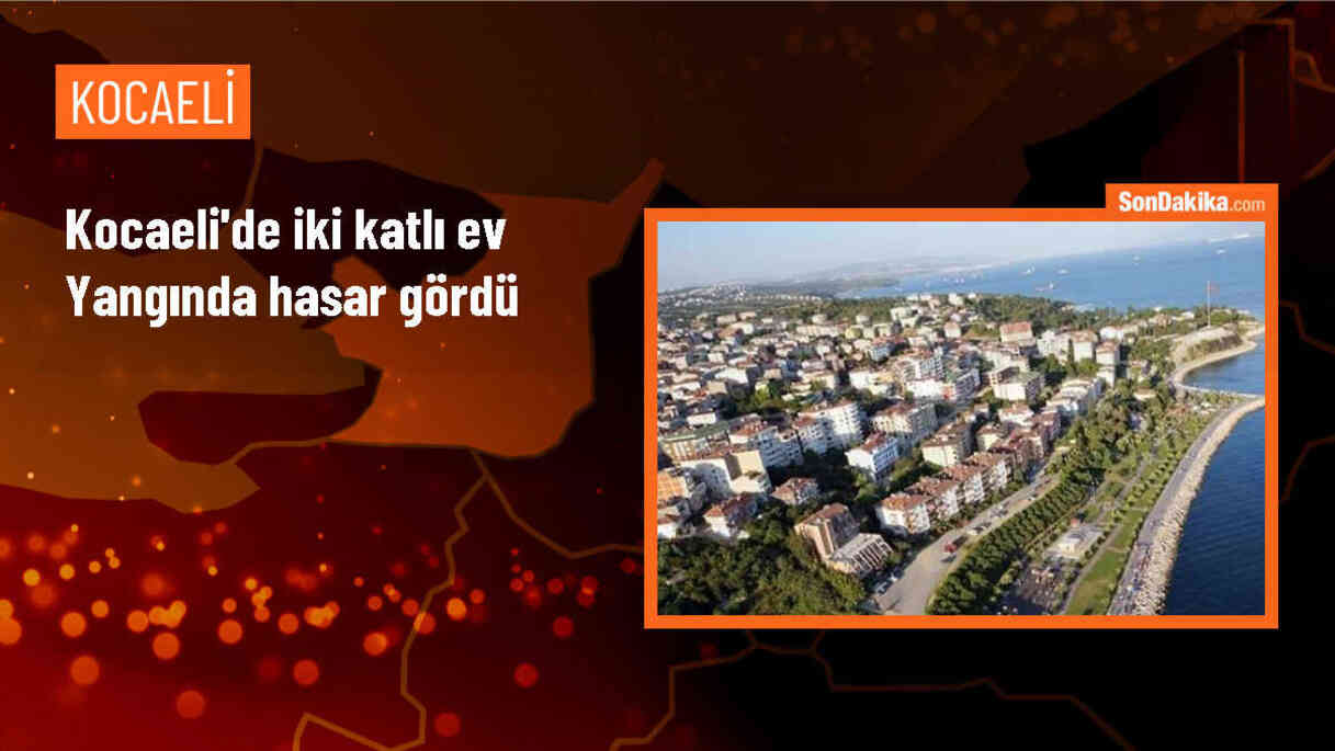 Karamürsel\'de İki Katlı Evde Yangın Çıktı