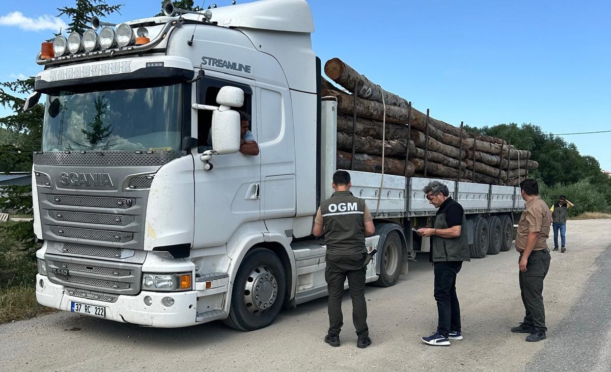 Bartın\'da Orman Ürünleri Taşıyan Araçlara Denetim