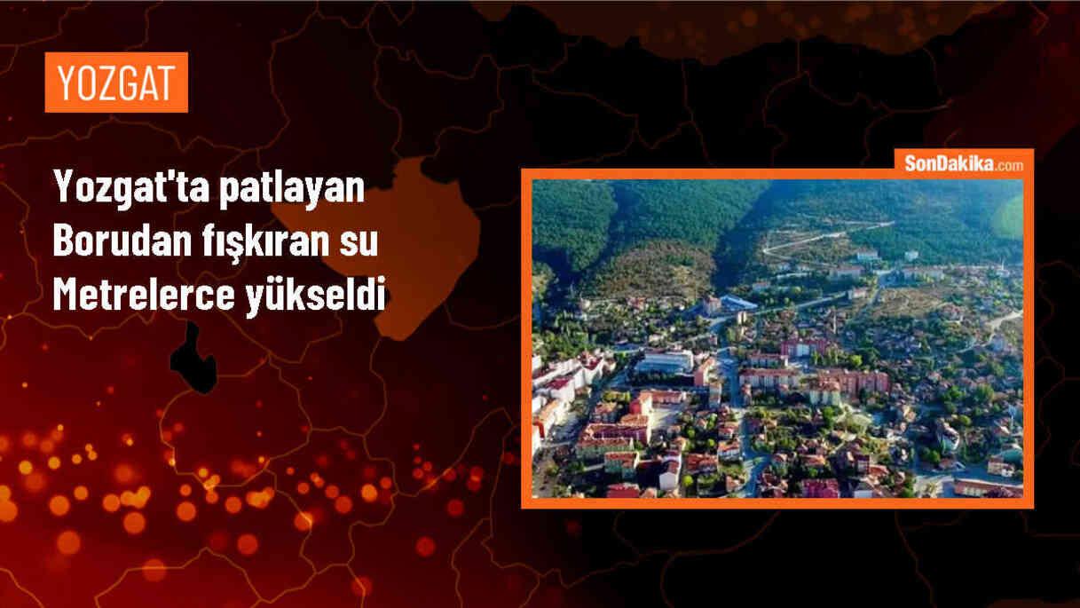 Yozgat\'ta Lise İnşaatında Patlayan Boru Sonucu Fışkıran Su Metrelerce Yükseğe Ulaştı