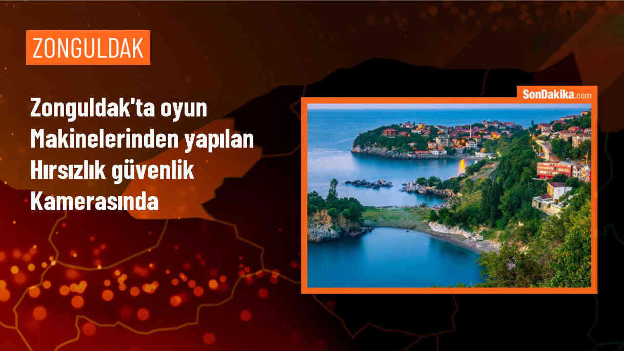 Zonguldak\'ta Oyun Makinelerinden Hırsızlık Anı Kamerada