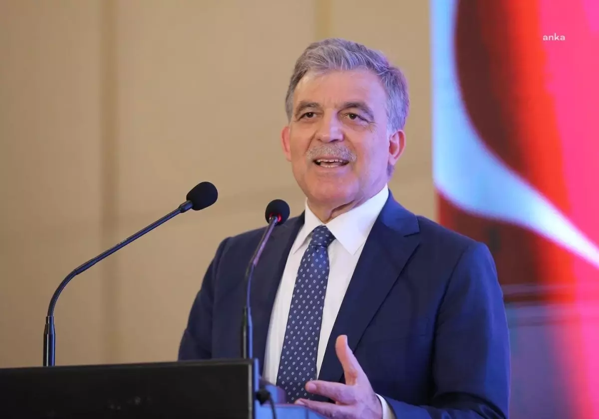 Abdullah Gül, Yaşar Yakış\'ın vefatıyla ilgili taziye mesajı yayınladı