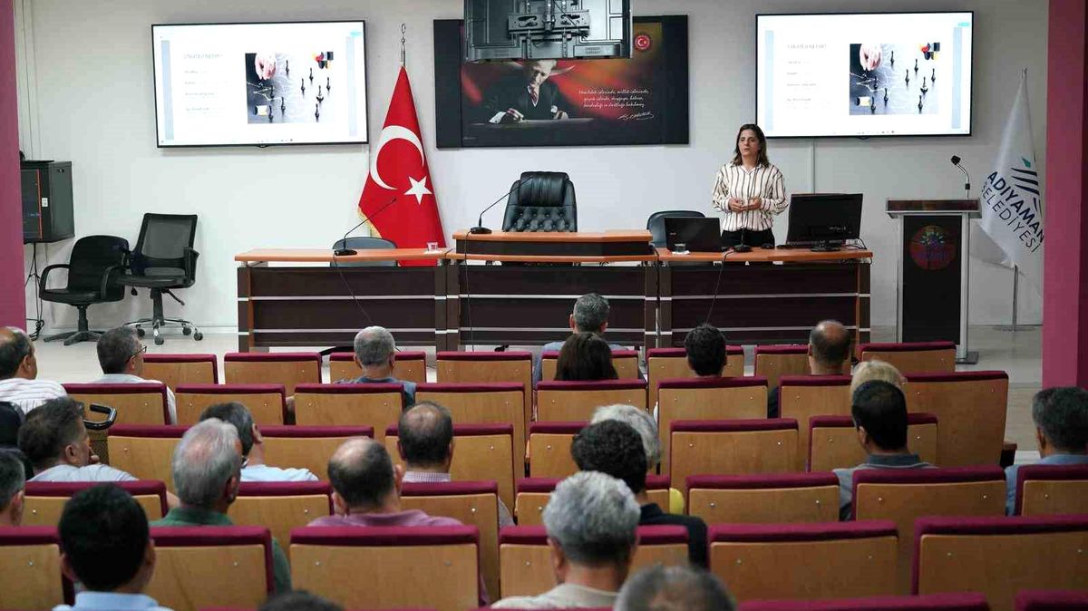 Adıyaman Belediyesi Personeline Stratejik Planlama Eğitimi Verildi